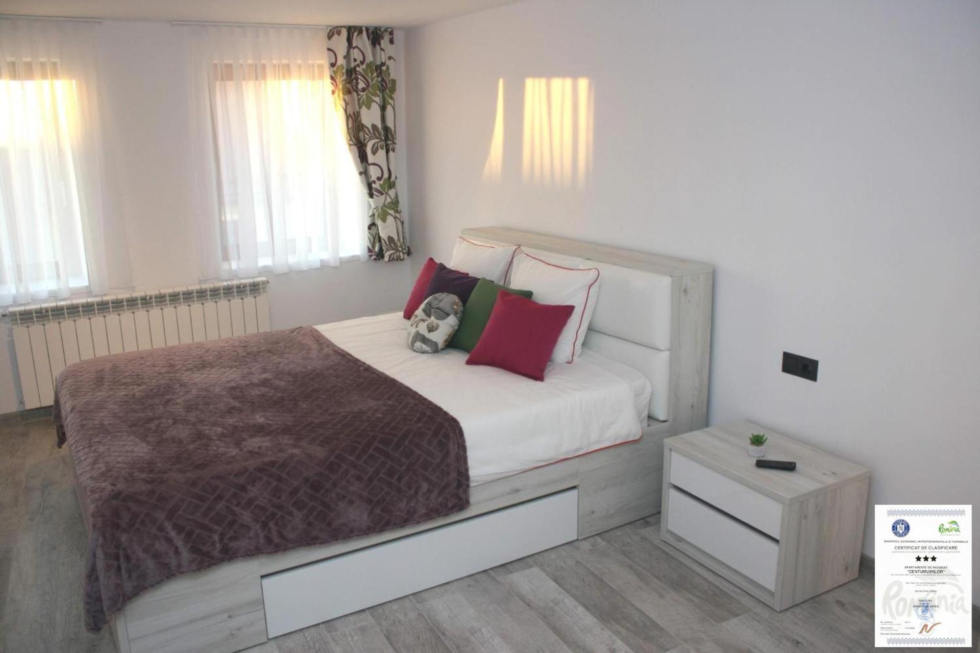 Amedeea'S Apartment Sibiu Bagian luar foto